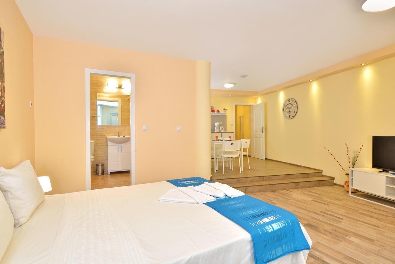 Central Studio #2 Burgas City Exterior foto